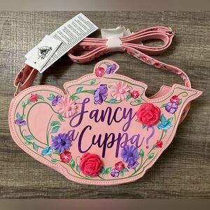 *NWT* DISNEY Teapot United Kingdom Epcot Crossbody